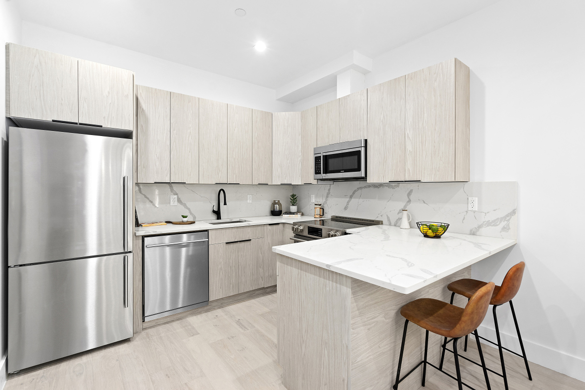 20 Arion Place, Unit 1R Brooklyn, NY 11206 - Photo 2 of 16