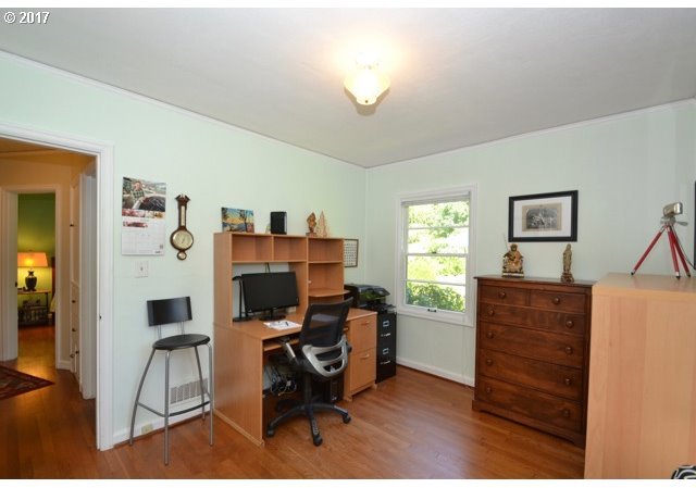 1685 Southwest Sunset Boulevard Portland, OR 97239 - Photo 19 of 32 Gallery Image 19