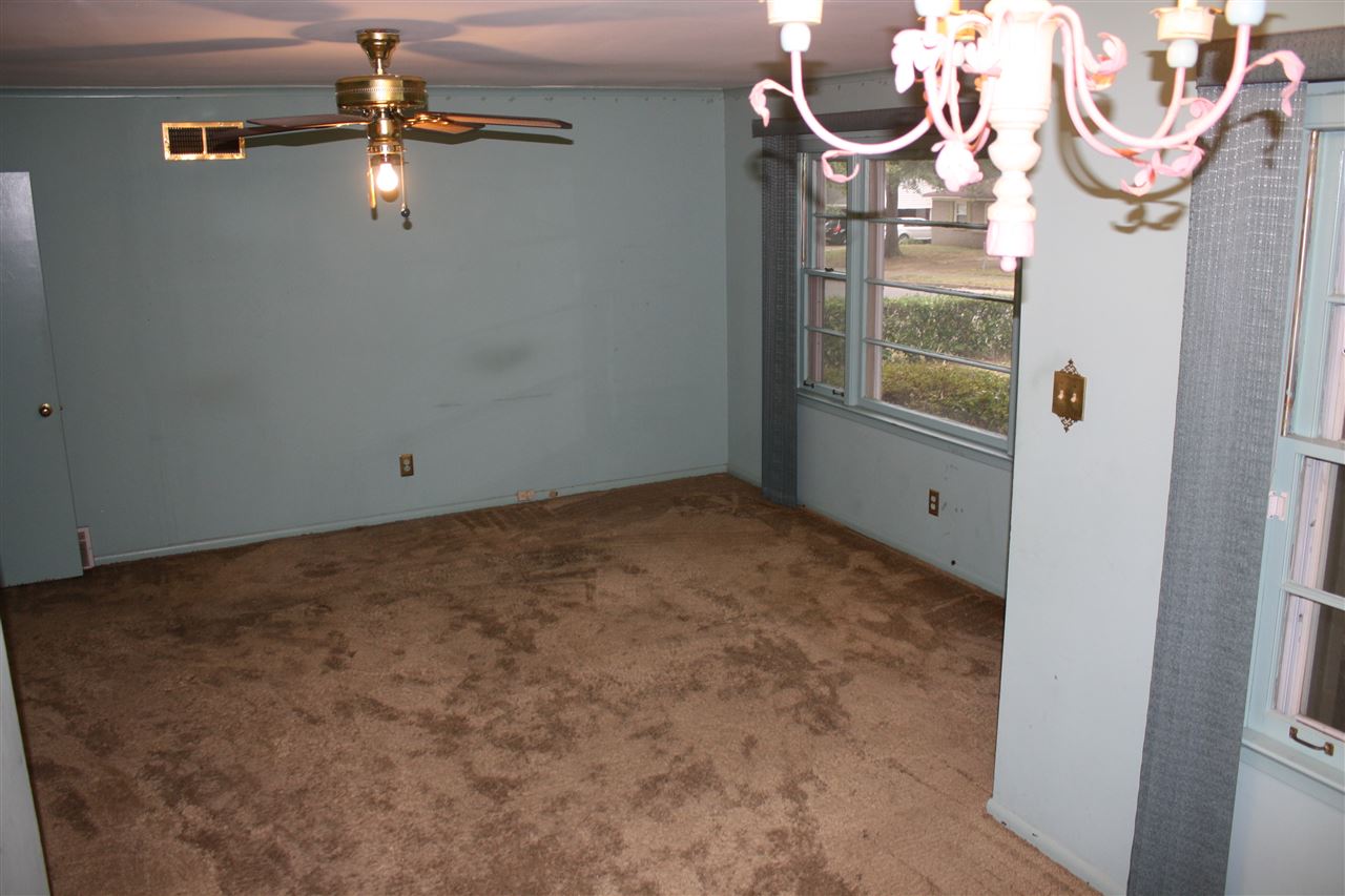 1474 Wilbec Road Memphis, TN 38117 - Photo 8 of 13