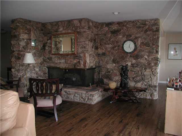 2943 Verde View Road Alpine, CA 91901 - Photo 8 of 25 Cozy fireplace, new flooring