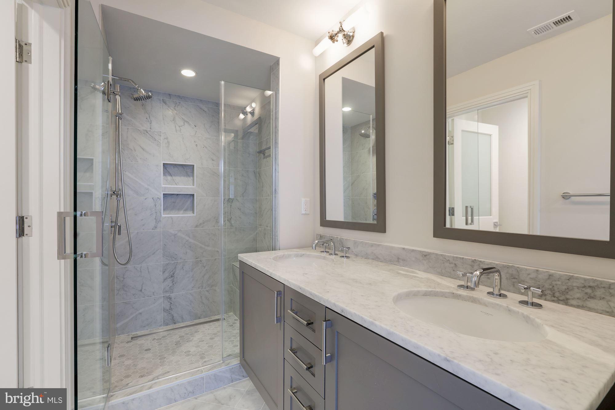 407 Guethler's Way Washington, DC 20003 - Photo 15 of 26