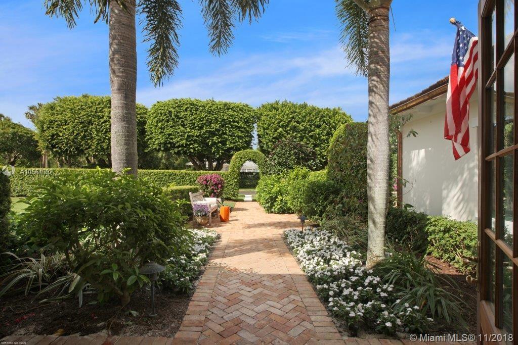 102 Rabbit Run Hobe Sound, FL 33455 - Photo 8 of 44 Gallery Image 8