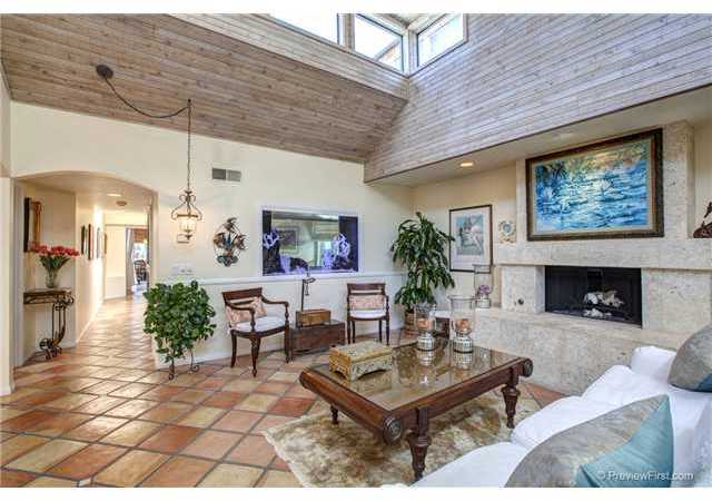 2004 De Mayo Road Del Mar, CA 92014 - Photo 5 of 25