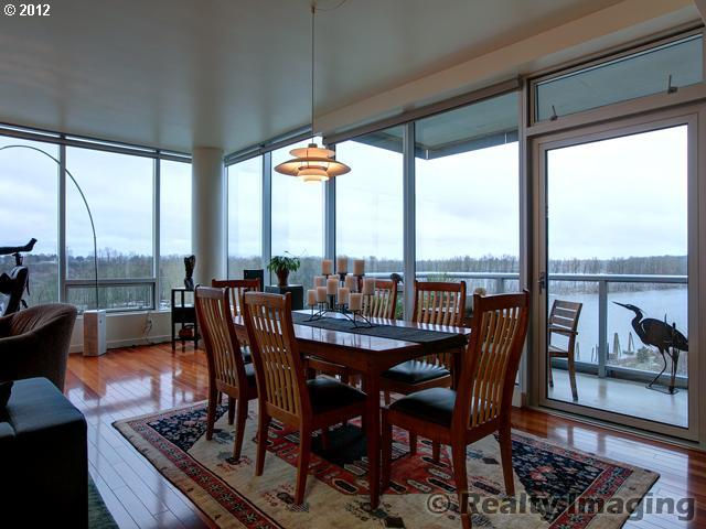 0836 South Curry Street, Unit 902 Portland, OR 97239 - Photo 5 of 15 Gallery Image 5