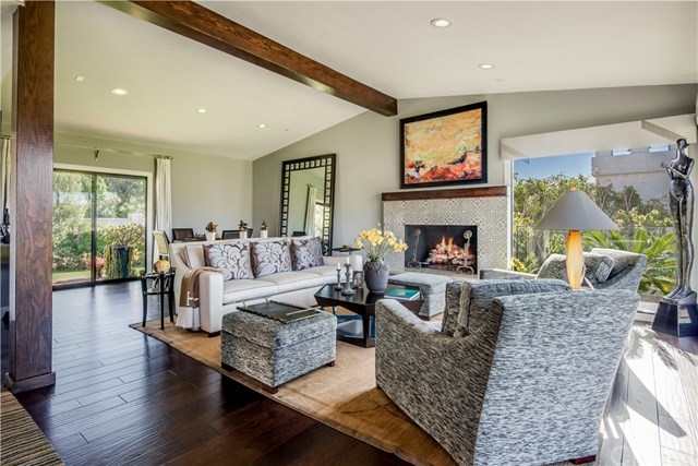 1539 Vía Coronel Palos Verdes Estates, CA 90274 - Photo 12 of 29