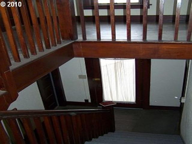 256 Southwest 4th Street Pendleton, OR 97801 - Photo 4 of 9