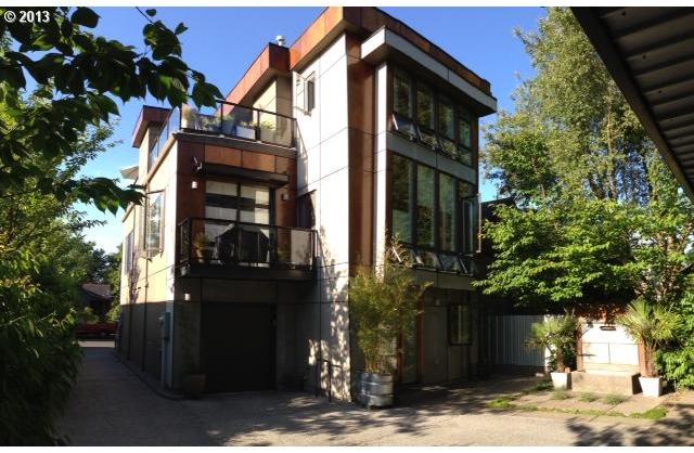 500 Northeast Brazee Street Portland, OR 97212 - Photo 13 of 15