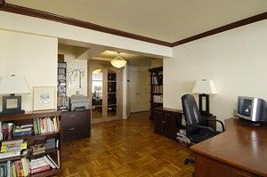 305 East 72nd Street, Unit 3HS Manhattan, NY 10021 - Photo 2 of 6