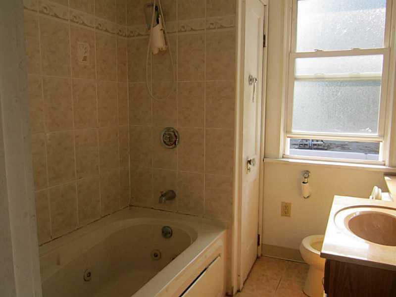 2332 Sherbrook Street Pittsburgh, PA 15217 - Photo 15 of 23