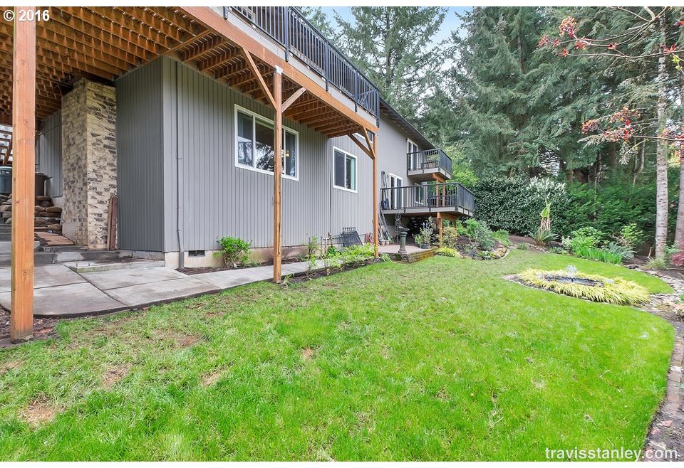 17223 Southwest Rivendell Drive Portland, OR 97224 - Photo 19 of 20 Gallery Image 19