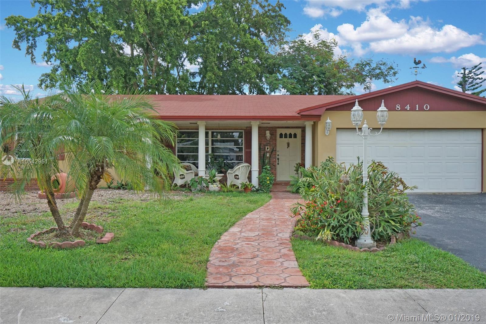 8410 Southwest 201st Street Cutler Bay, FL 33189 - Photo 1 of 46