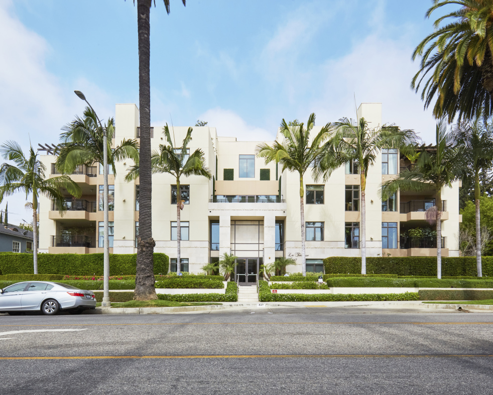 La Terrasse 447 N Doheny Dr, Beverly Hills, CA 90210 - Photo 1 of 1