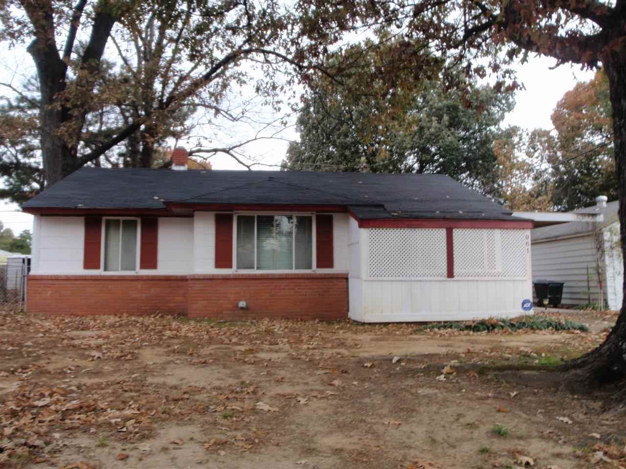 961 North Perkins Road Memphis, TN 38122 - Photo 1 of 19 Berclair Home