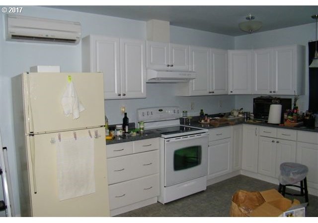 1056 Horseshoe Bend Road Centerville, WA 98613 - Photo 9 of 32 Gallery Image 9