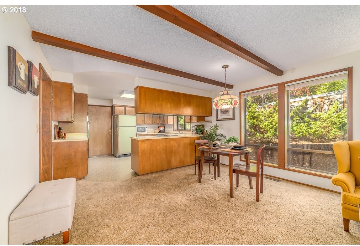 3944 South Ridge Drive Eugene, OR 97405 - Photo 10 of 32 Gallery Image 10