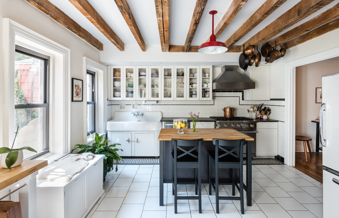 586 11th Street Brooklyn, NY 11215 - Photo 4 of 12