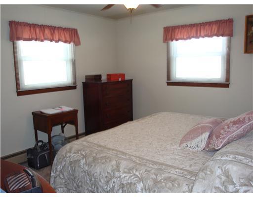 112 Kaiser Road Butler, PA 16002 - Photo 12 of 18