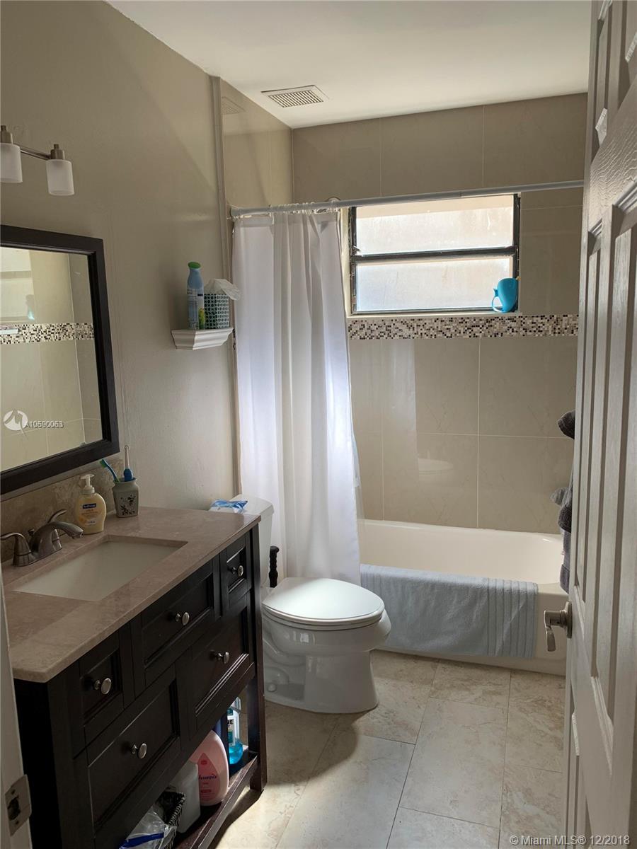 5931 Cornwall Lane Davie, FL 33331 - Photo 17 of 20