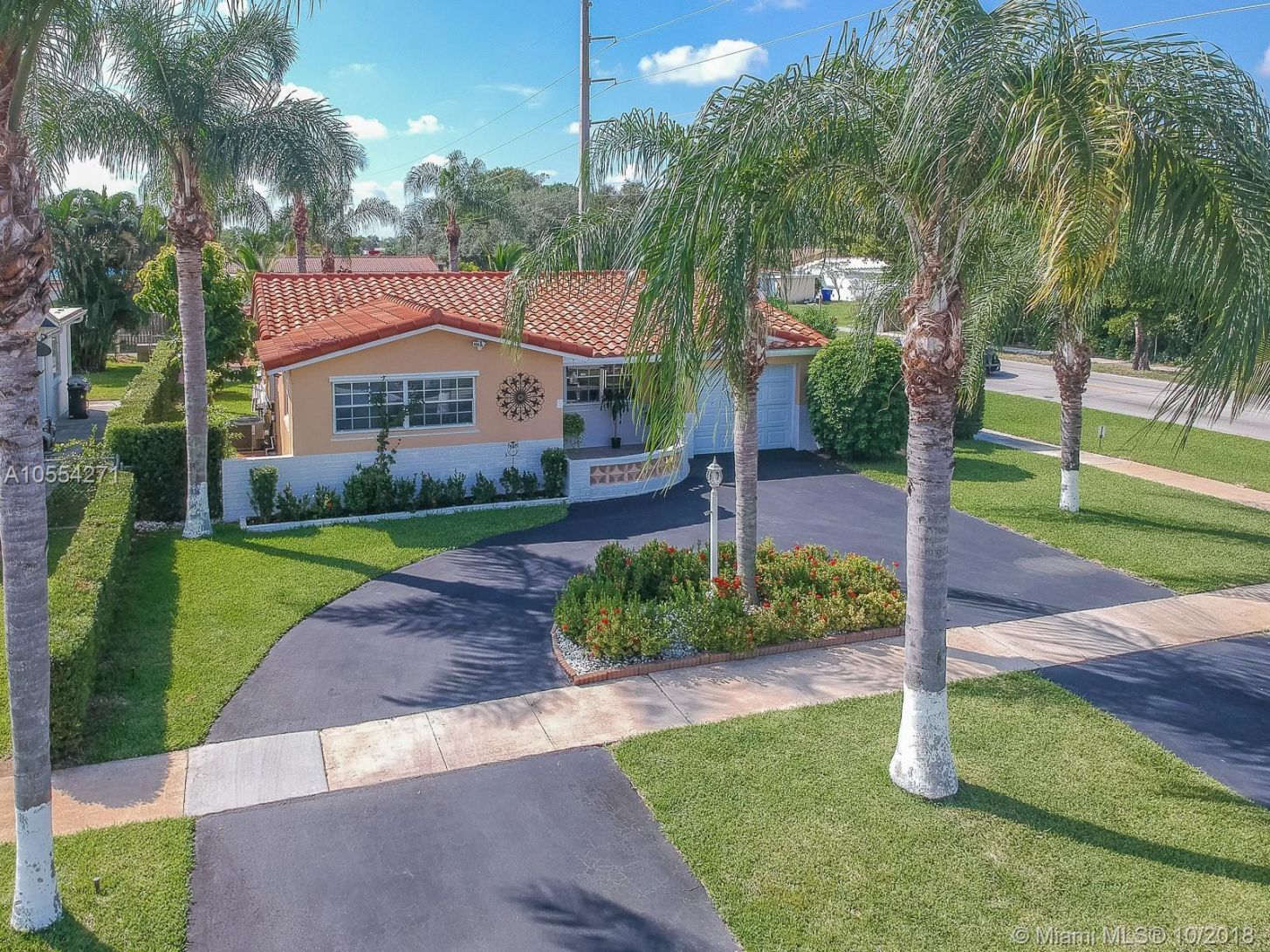 5524 Garfield Street Hollywood, FL 33021 - Photo 1 of 60