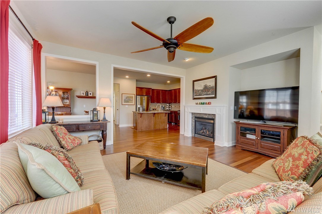 4008 183rd Place Southeast Bothell, WA 98012 - Photo 5 of 25