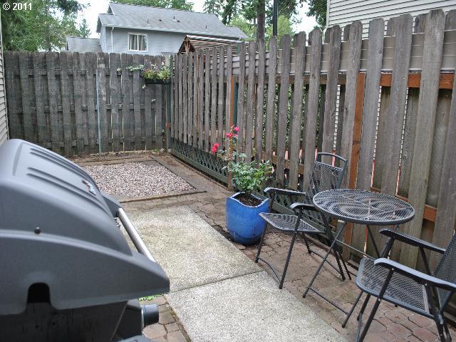 12644 Southeast Foster Road, Unit 7C Portland, OR 97236 - Photo 8 of 11