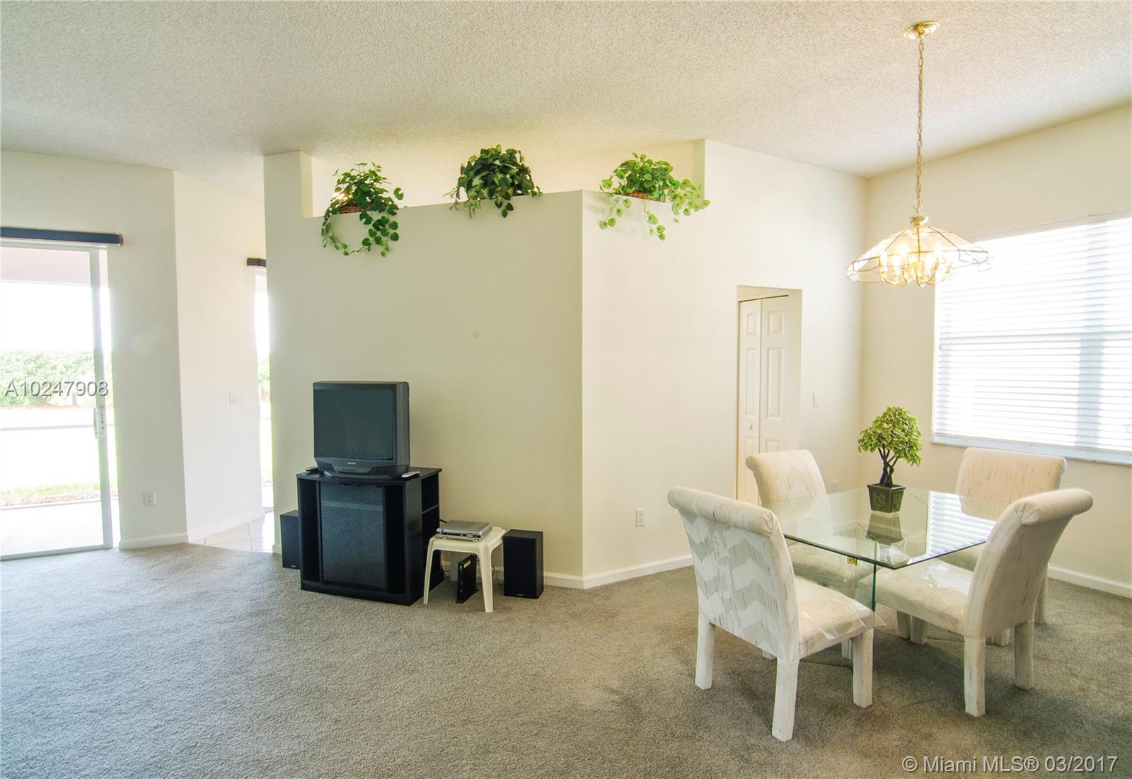 2675 Southeast 4th Place Homestead, FL 33033 - Photo 3 of 16