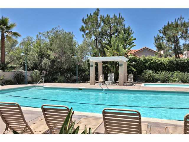 2310 Terraza Ribera Carlsbad, CA 92009 - Photo 22 of 25 Community Pool