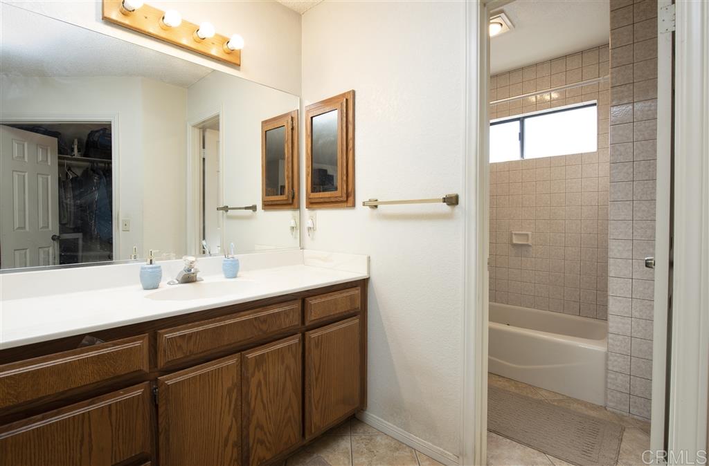 24746 Watt Road Ramona, CA 92065 - Photo 6 of 10 Gallery Image 6