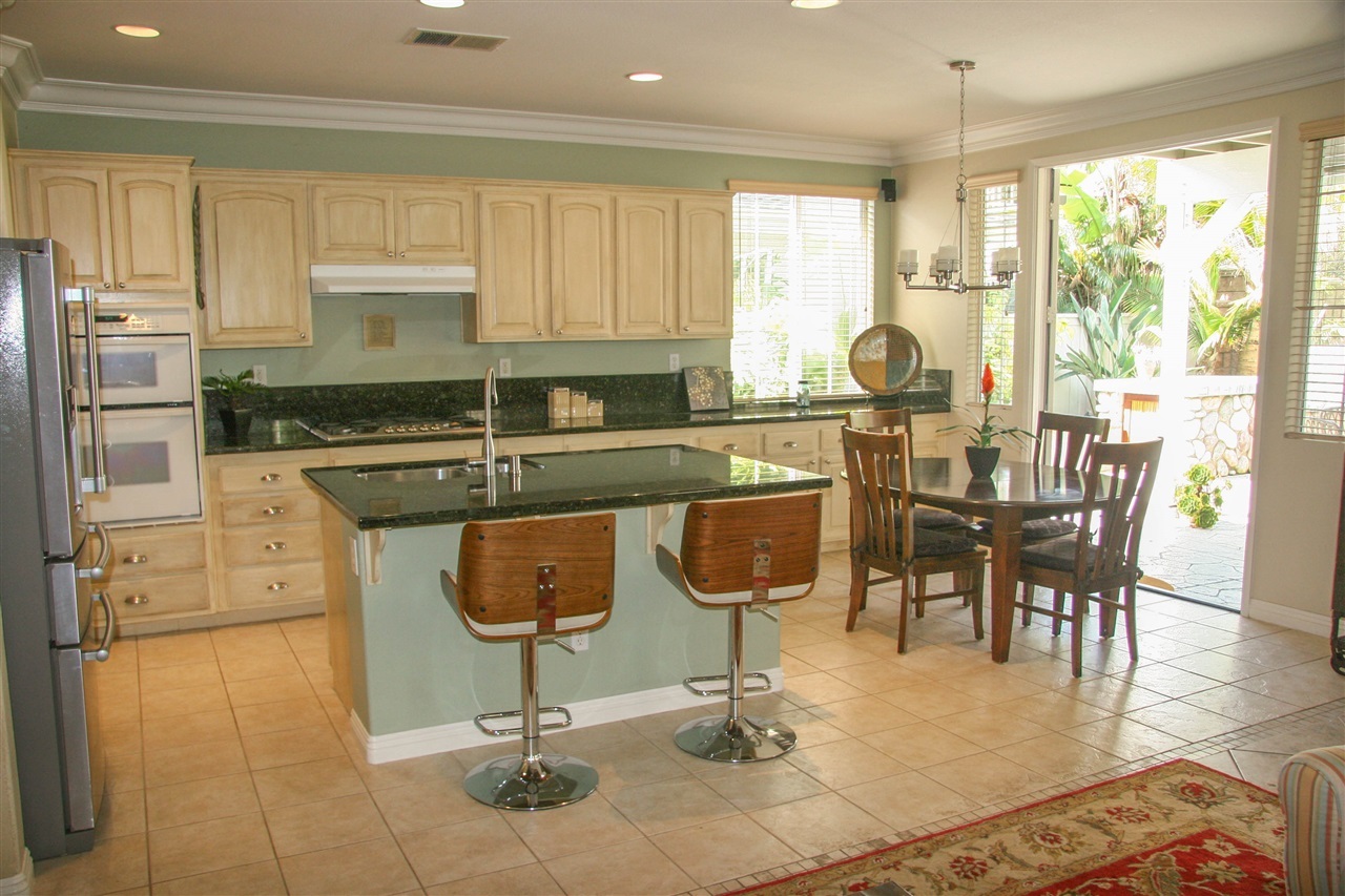 6971 Tradewinds Drive Carlsbad, CA 92011 - Photo 4 of 25