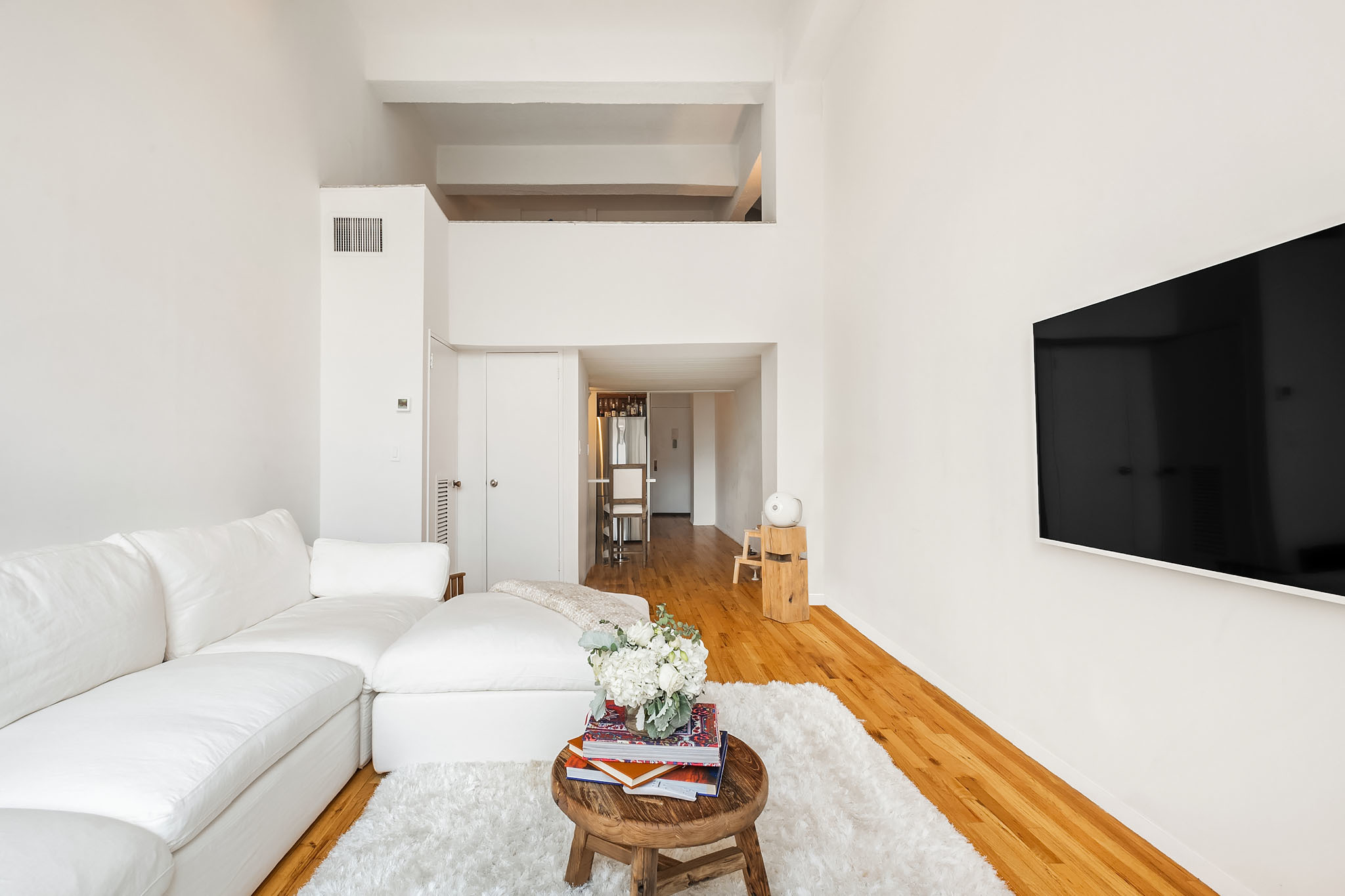 421 Hudson Street, Unit 515 Manhattan, NY 10014 - Photo 6 of 13