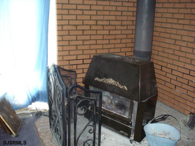 839 Jackson Road Newtonville, NJ 08330 - Photo 5 of 12 Gallery Image 5