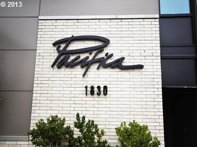 1830 Northwest Riverscape Street, Unit 101 Portland, OR 97209 - Photo 7 of 12 Gallery Image 7