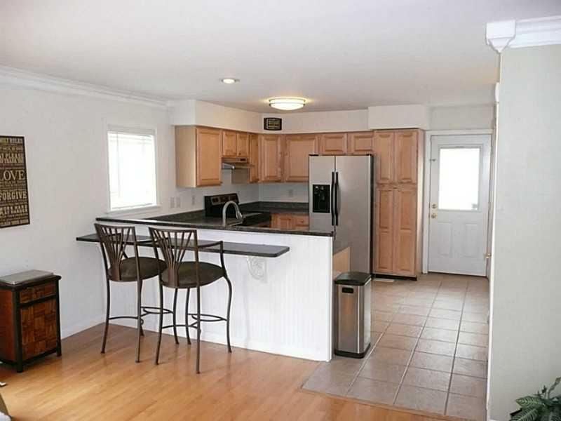 332 Thompson Run Road Pittsburgh, PA 15237 - Photo 5 of 23