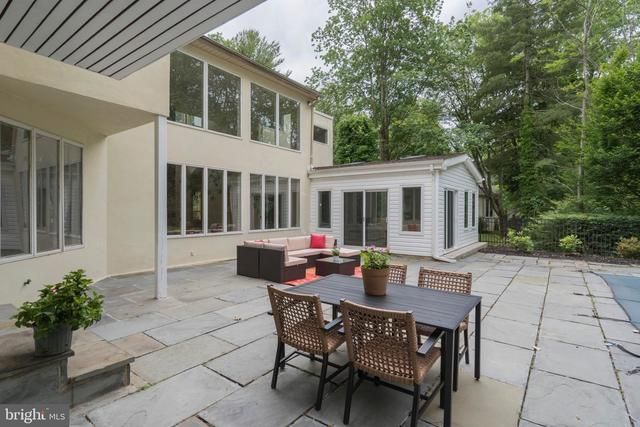 $865,000 | 866 Roscommon Road, Bryn Mawr, PA 19010