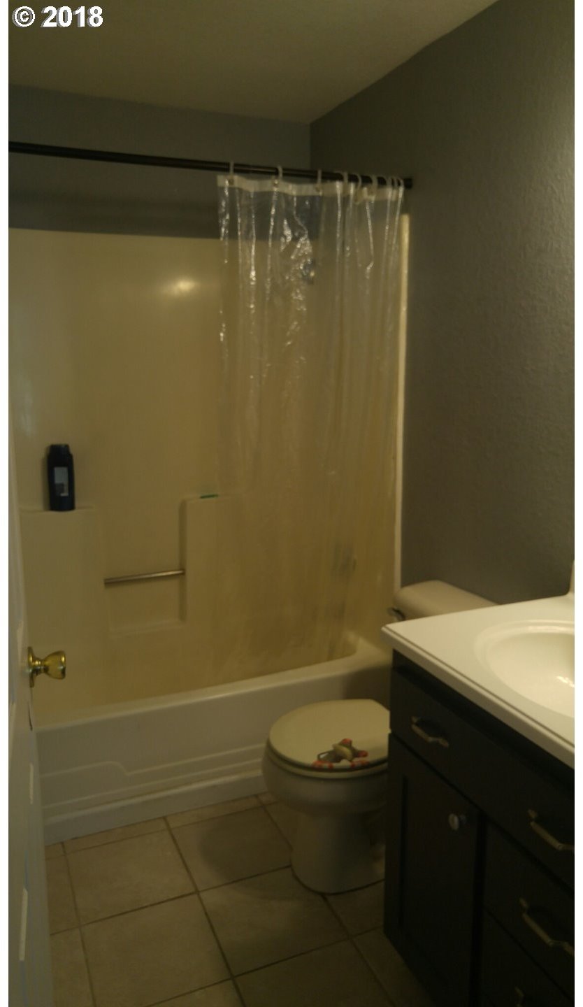 565 Corona Loop Road Roseburg, OR 97471 - Photo 10 of 10 Gallery Image 10
