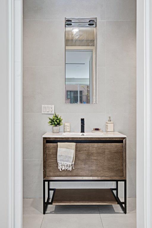 165 Taaffe Place, Unit 3 Brooklyn, NY 11205 - Photo 8 of 10