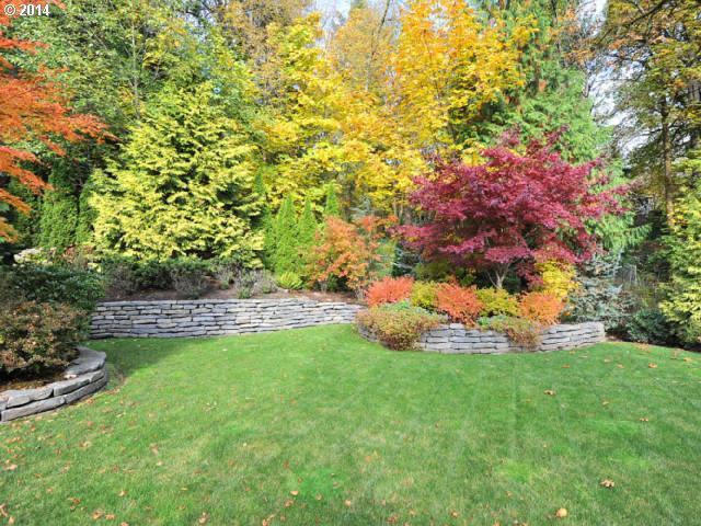 5821 Southwest Patton Road Portland, OR 97221 - Photo 11 of 16 Gallery Image 11