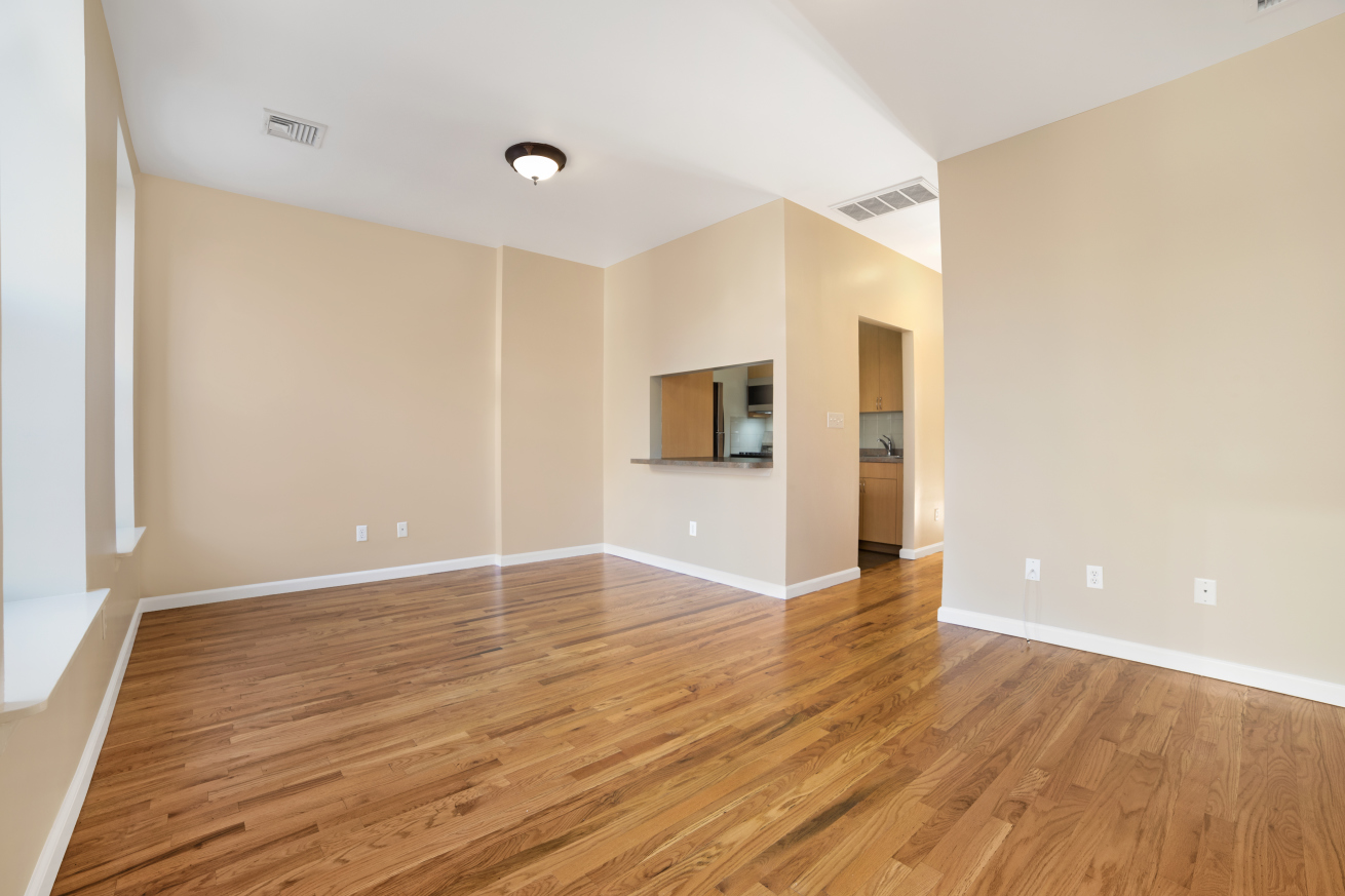 6 West 127th Street, Unit 2 Manhattan, NY 10027 - Photo 2 of 10