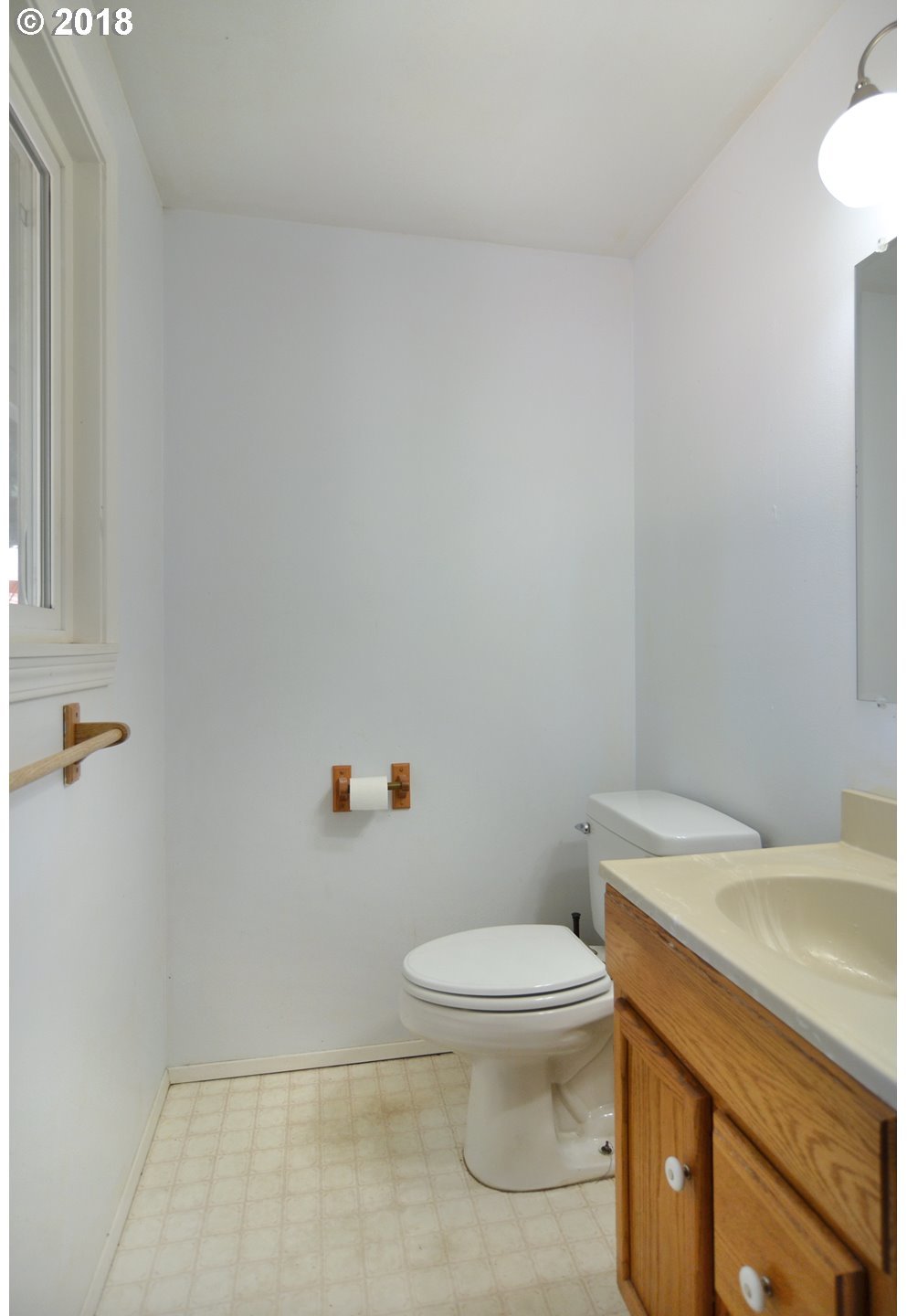 3195 Crocker Road Eugene, OR 97404 - Photo 18 of 19 Gallery Image 18