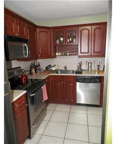 7440 Harding Avenue, Unit 405 Miami Beach, FL 33141 - Photo 4 of 16