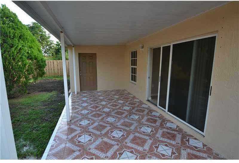 18051 Southwest 144th Court Miami, FL 33177 - Photo 11 of 11