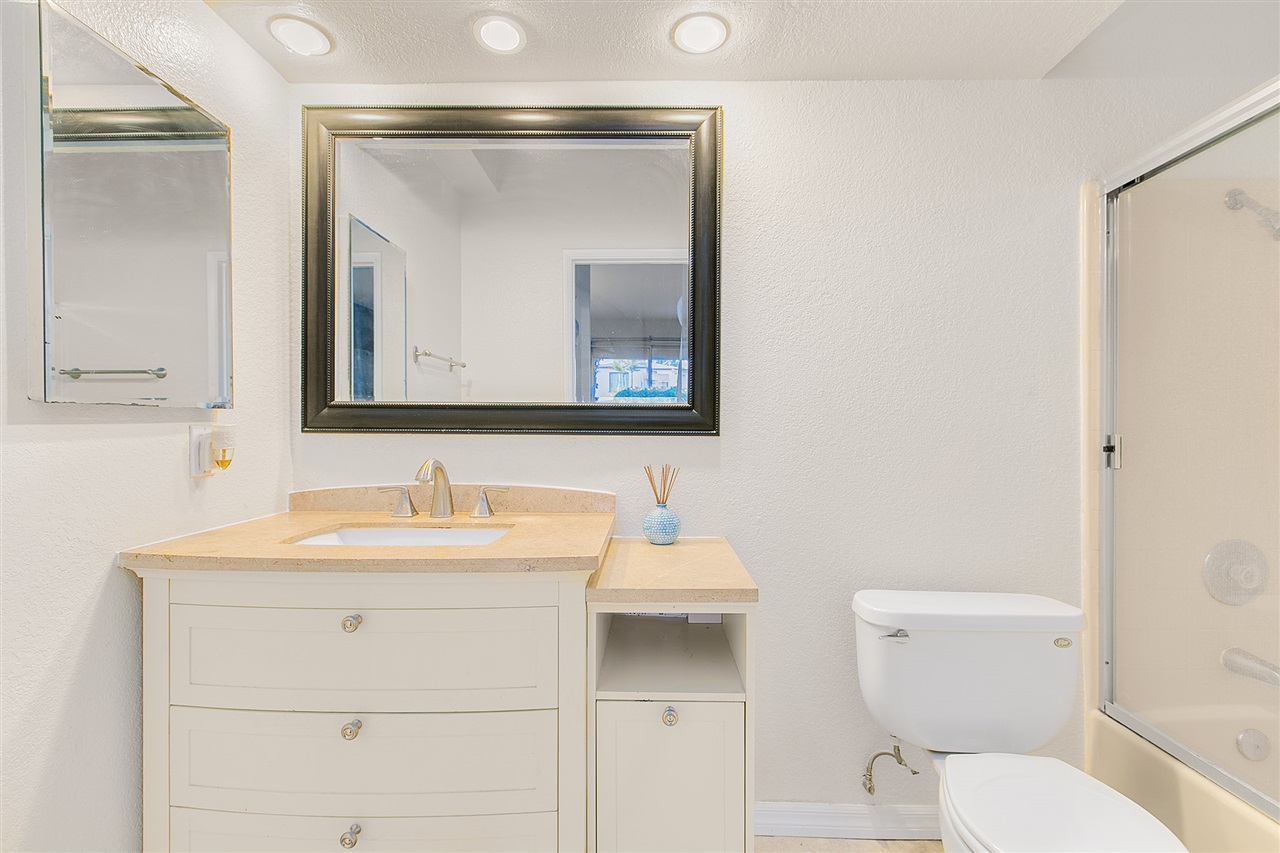 1652 Reed Avenue, Unit 1 San Diego, CA 92109 - Photo 20 of 22
