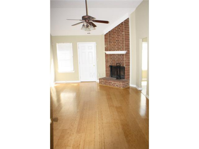6887 Pleasantwood Road Memphis, TN 38141 - Photo 2 of 10