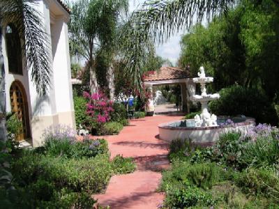 10003 Wornom Avenue Sunland, CA 91040 - Photo 2 of 28