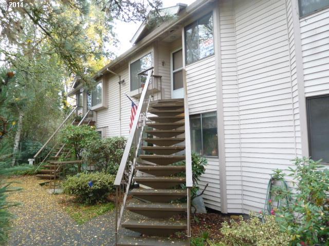 5133 Southwest Oleson Road Portland, OR 97225 - Photo 1 of 16 Gallery Image 1