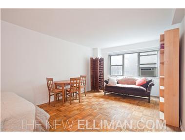 69 West 9th Street, Unit 8H Manhattan, NY 10011 - Photo 2 of 6