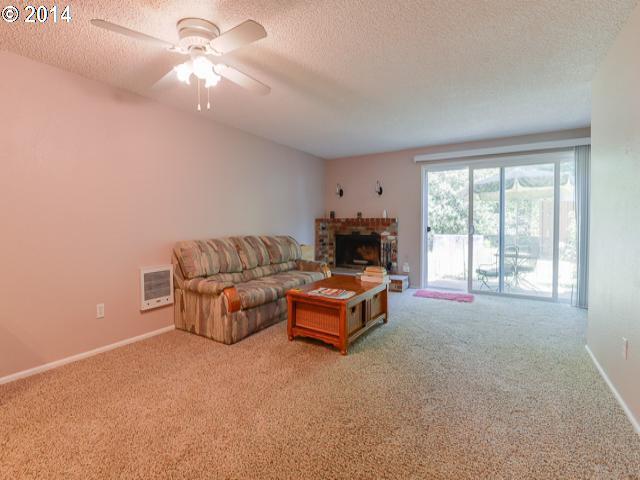 4117 Northeast 8th Street Gresham, OR 97030 - Photo 3 of 13