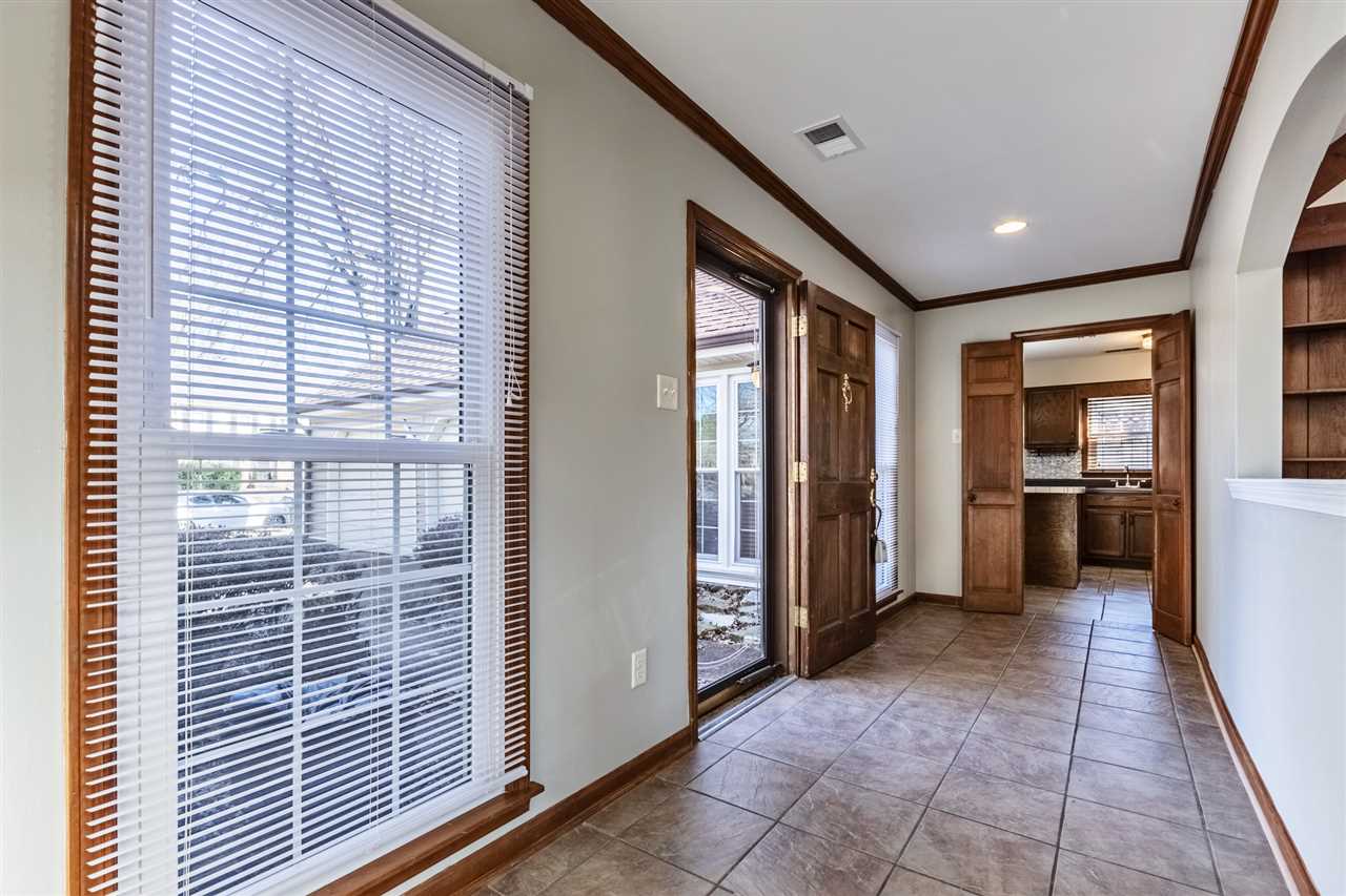 6977 Stout Road Memphis, TN 38119 - Photo 4 of 24 Gallery Image 4