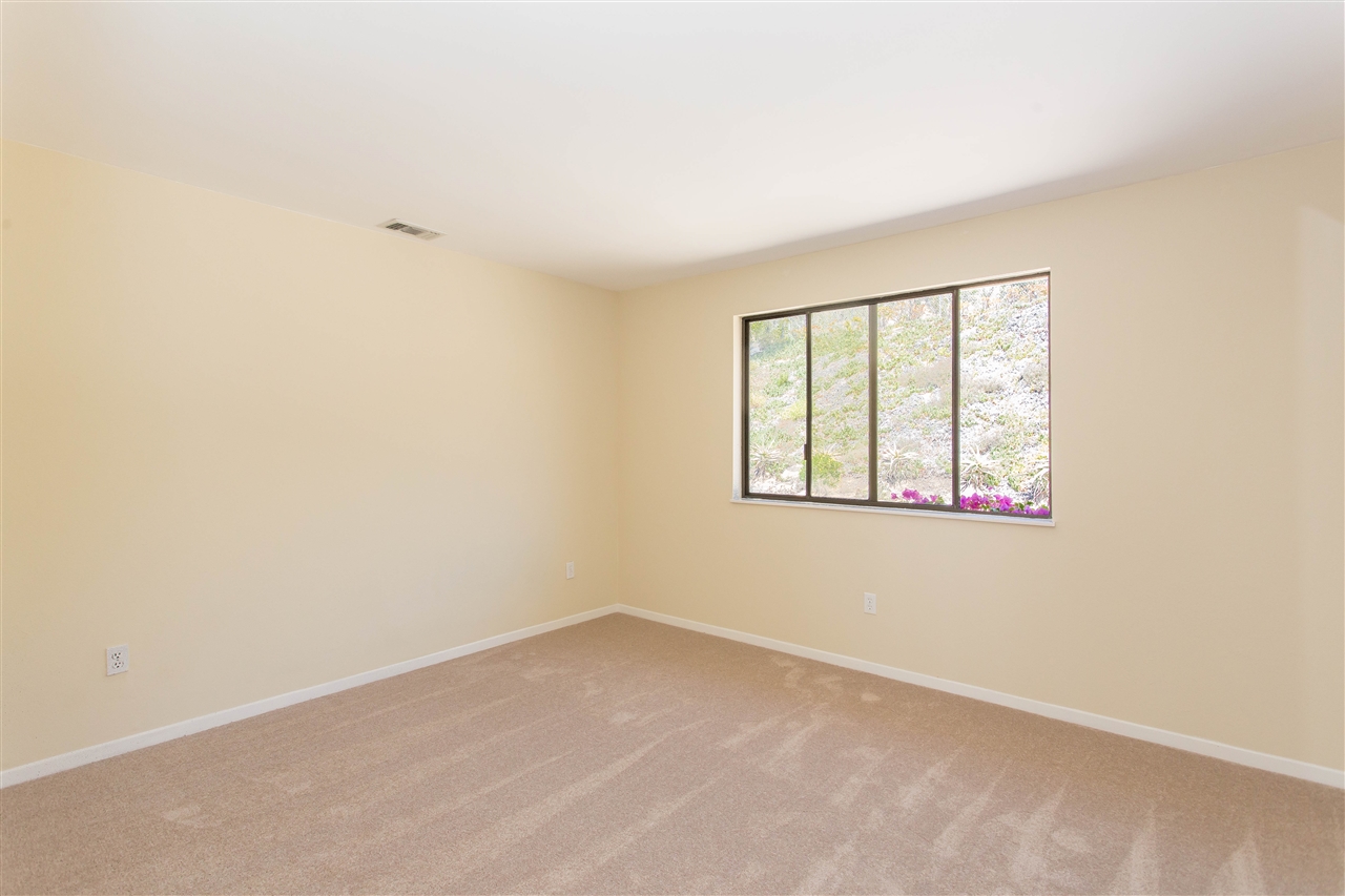 5625 Rainbow Heights Road Fallbrook, CA 92028 - Photo 20 of 25