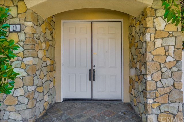 10 Salvo Irvine, CA 92606 - Photo 4 of 50